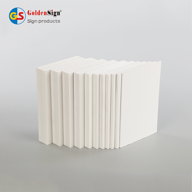 Goldensign 4*8 co-extrusion PVC froðuplata (3 lög)
